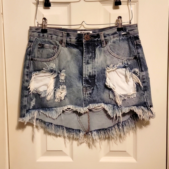 One Teaspoon Dresses & Skirts - One Teaspoon denim skirt